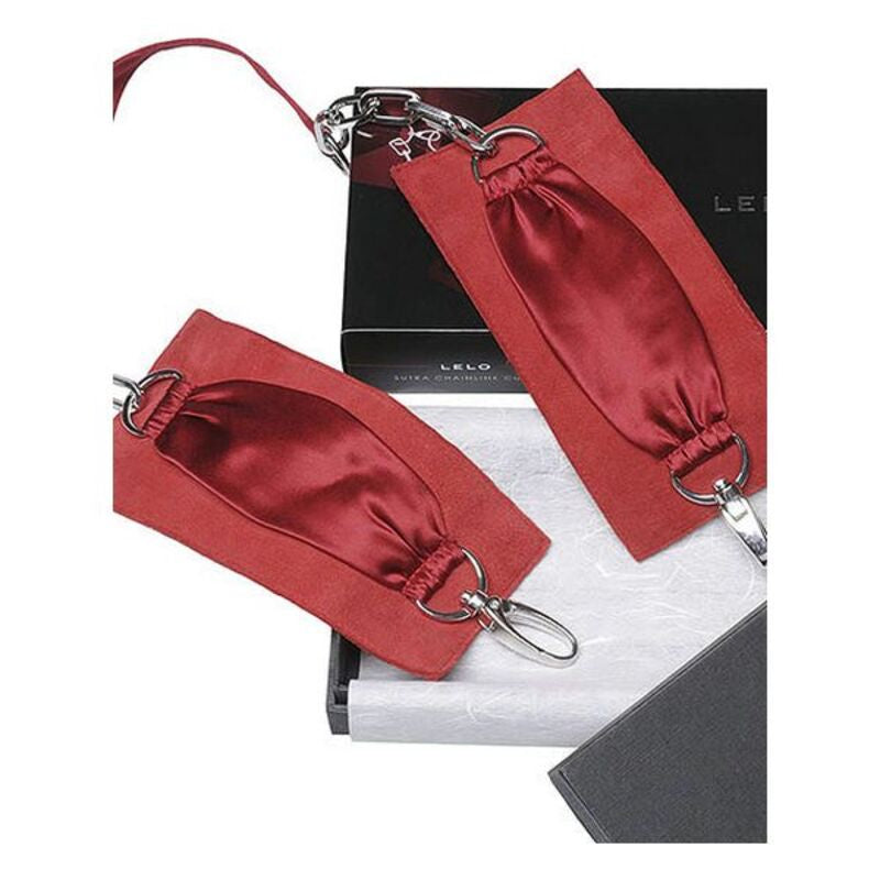 Sutra chainlink cuffs rouge lelo 6655